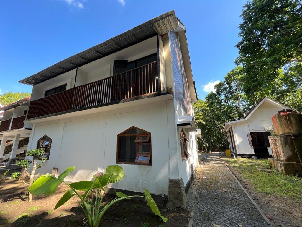 Capital O 92612 Penginapan D'Alas Purwo & Beachnearpadang Savana Sadengan Banyuwangi  Zewnętrze zdjęcie