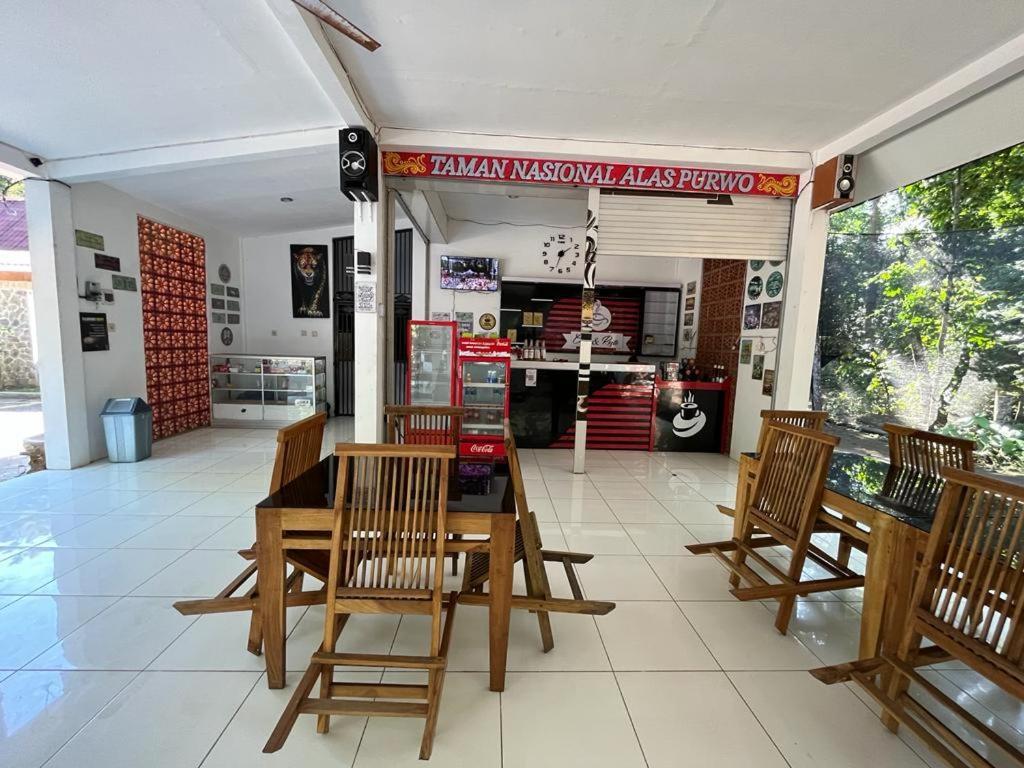 Capital O 92612 Penginapan D'Alas Purwo & Beachnearpadang Savana Sadengan Banyuwangi  Zewnętrze zdjęcie