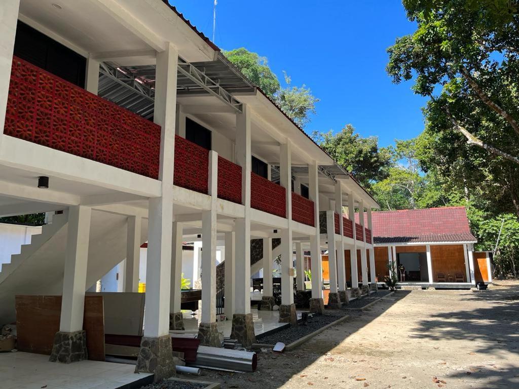 Capital O 92612 Penginapan D'Alas Purwo & Beachnearpadang Savana Sadengan Banyuwangi  Zewnętrze zdjęcie