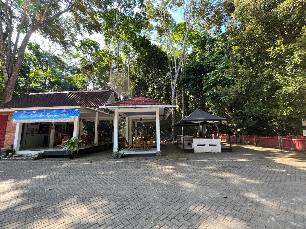 Capital O 92612 Penginapan D'Alas Purwo & Beachnearpadang Savana Sadengan Banyuwangi  Zewnętrze zdjęcie